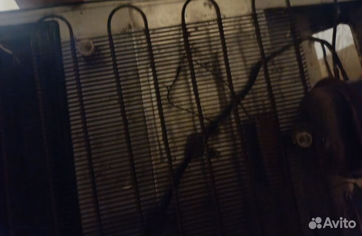 Холодильник атлант старый