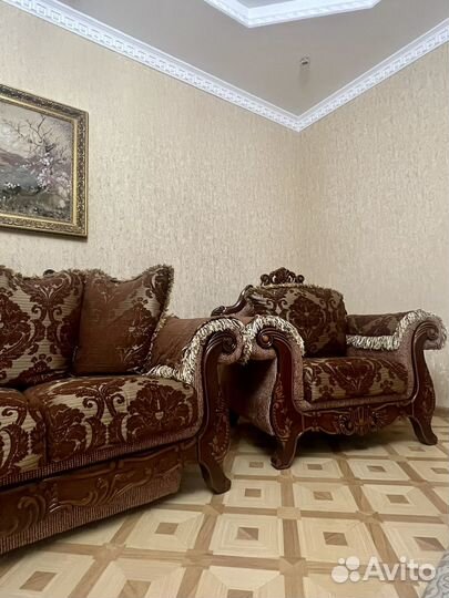 Диваны и холлы