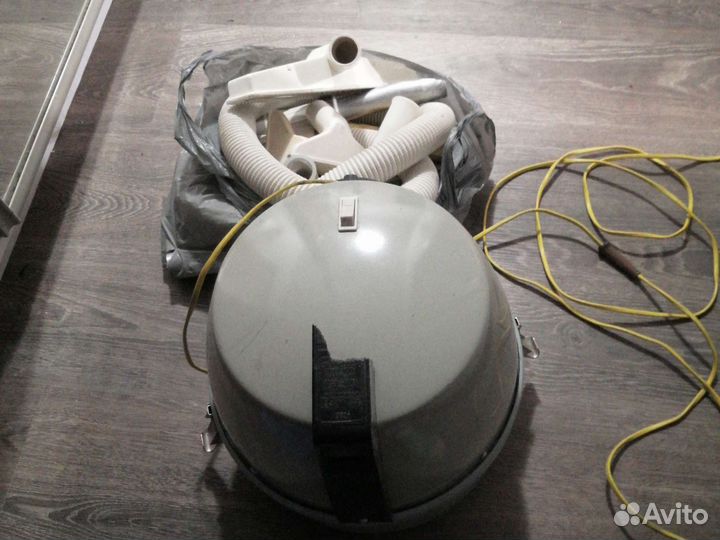 Пылесос вихрь 8а СССР