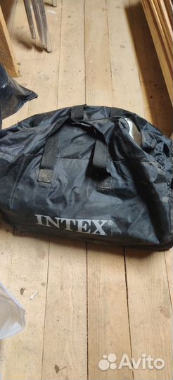 Надувная лодка Intex excursion 3