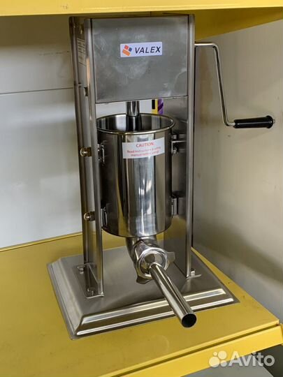 Колбасный шприц