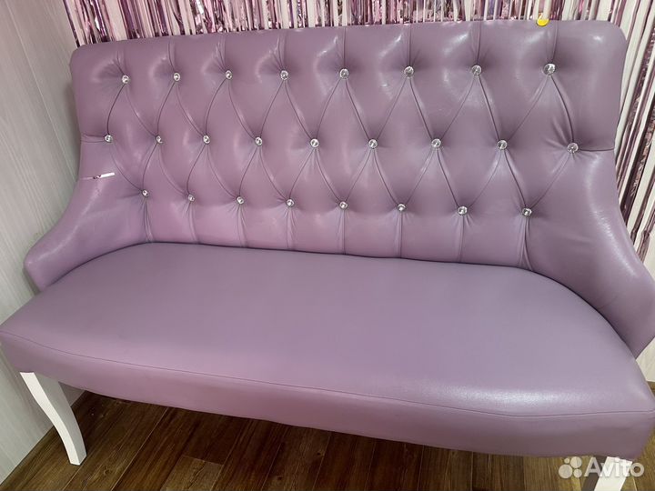 Офисный кожаный диван бу