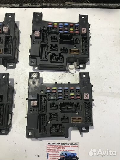 Блок предохранителей салонный Mitsubishi Lancer 10