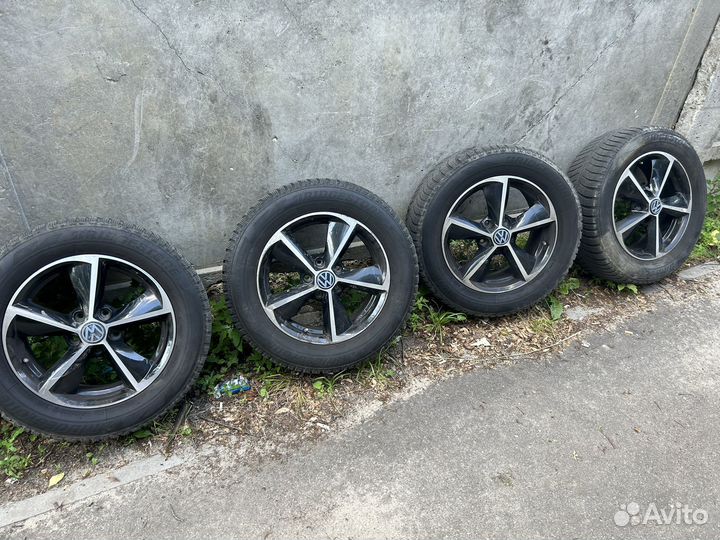 R16 Bridgestone Blizzak LM-001 215/60, PCD 5x112 DIA 57.1