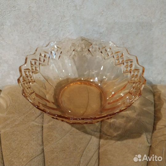 Вазы цветное стекло