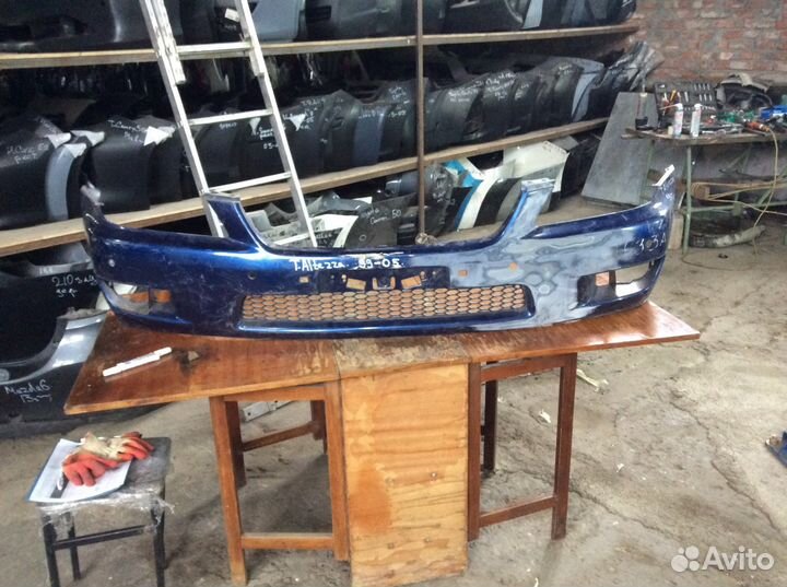 Бампер Toyota Altezza 99-05г