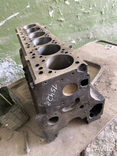 Коленвал man 0826