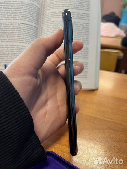 iPhone Xs, 64 ГБ