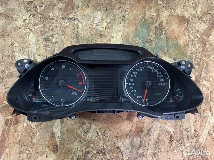 Панель приборов Audi A4 B8 седан 2.0 CDN 2007-2011