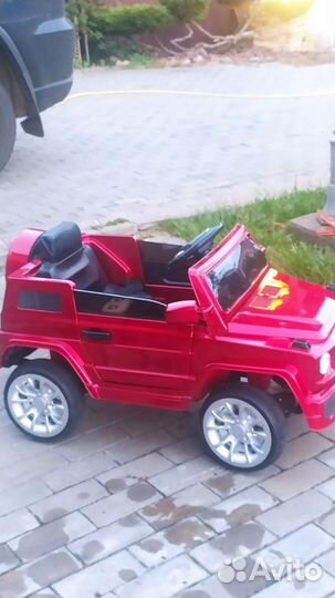 Детский электромобиль б/у
