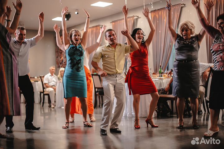 Тамада - ведущая на юбилеи, свадьбы,торжества