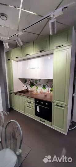 Кухонный гарнитур