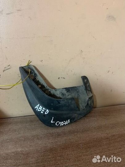 Брызговик передний левый Chevrolet Aveo (T200)