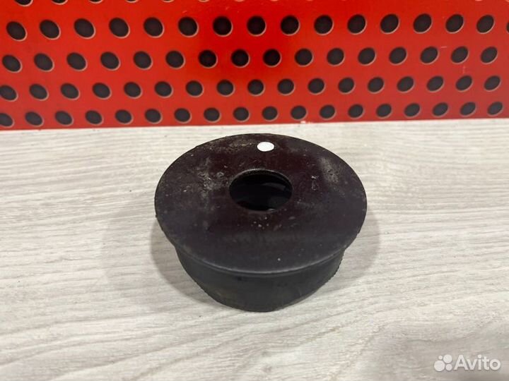 Кронштейн подрамника Lexus Rx 4 450Н 2021