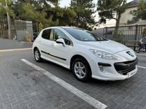 Peugeot 308 1.6 AT, 2010, 147 000 км, с пробегом, цена 680 000 руб.