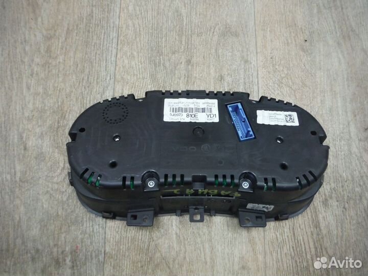Щиток приборов Skoda Fabia 2 2009