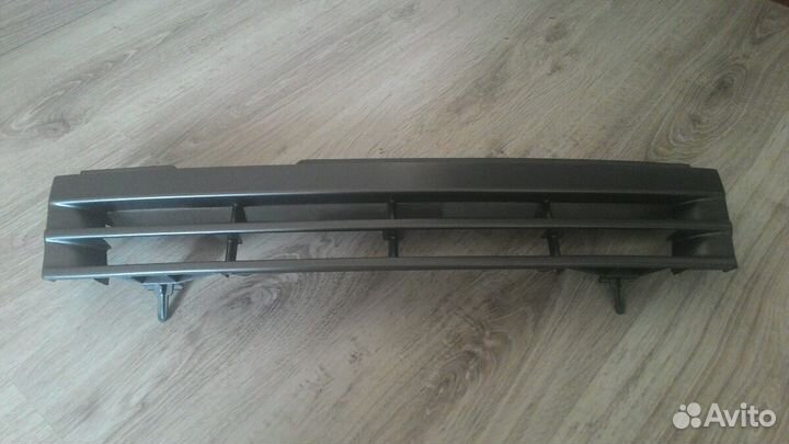 Решетка радиатора на Опель Вектра