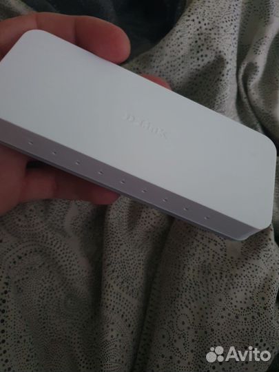 Коммутатор D link 1008C