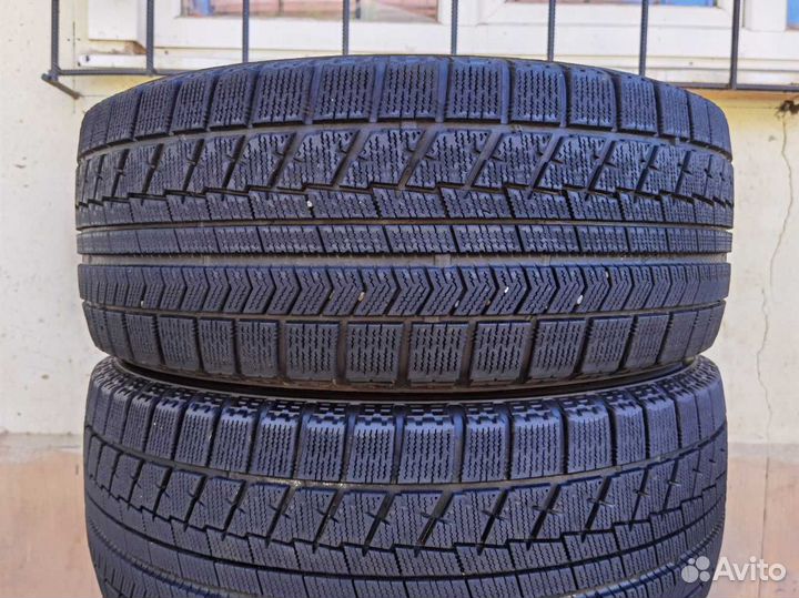 Bridgestone Blizzak VRX 225/55 R17 99V