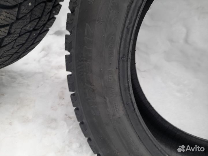 Viatti Bosco Nordico V-523 215/55 R17