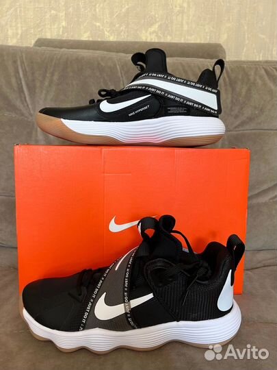 Кроссовки nike женские волейбольные