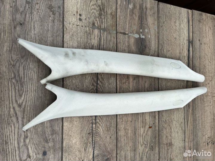 Обшивка стойки Land Rover Sport 3.0