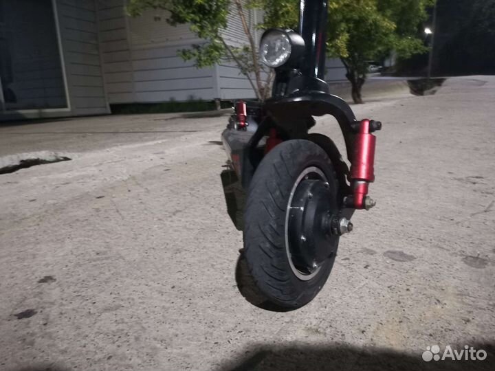 Самокат взрослый электрический Kaabo 10s Plus