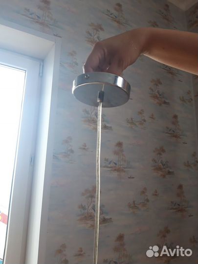 Люстра с красным плафоном е27