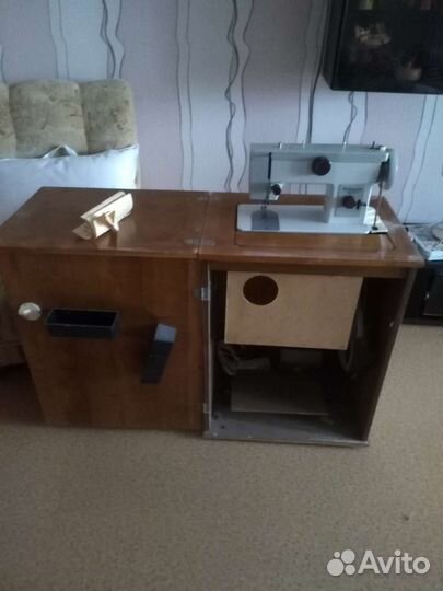 Швейная машинка