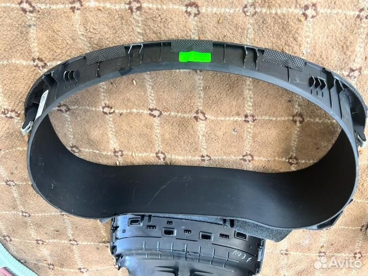 Kia Sportage 4 рамка щитка приборов