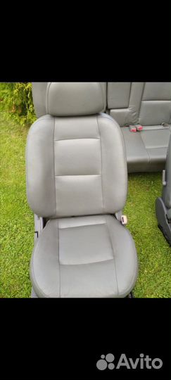 Кожаные сиденья Хундай Санта Фе