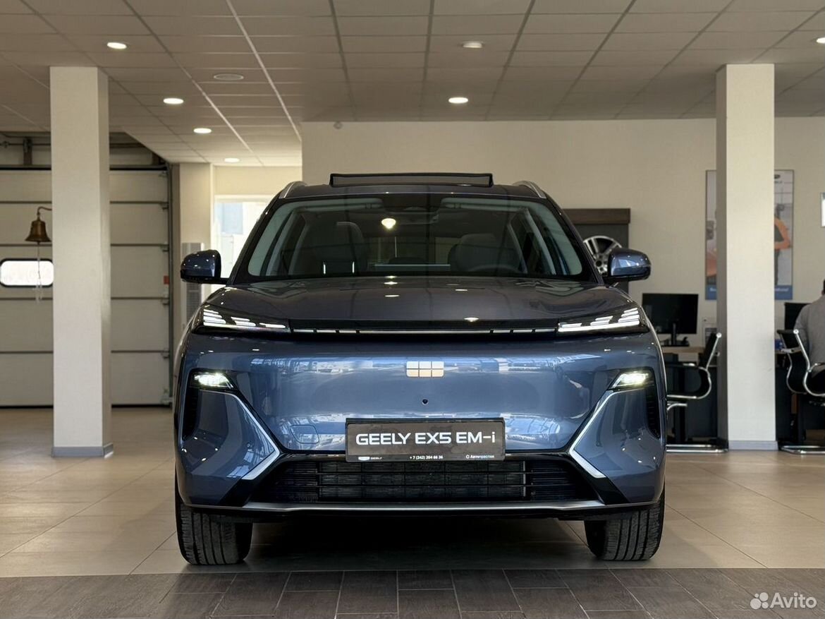 Geely EX5 Гибрид 1.5 AT, 2026