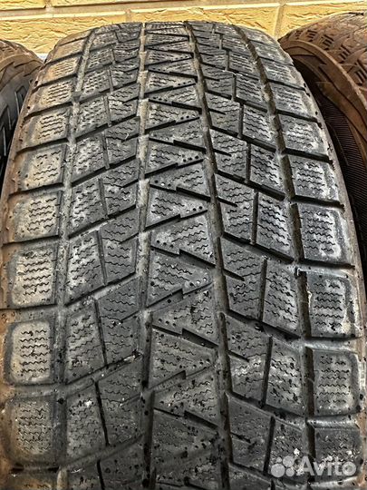 Bridgestone Blizzak DM-V1 235/60 R18 107R