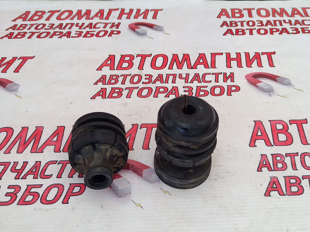 Подушка кузова Инфинити QX80 Z62