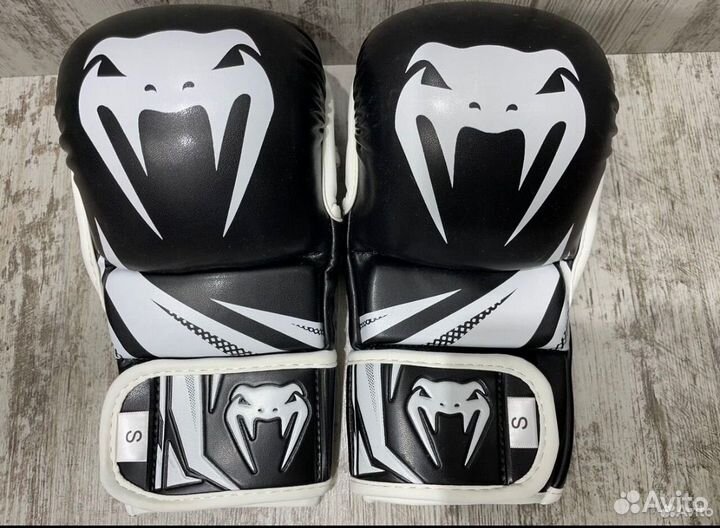 Боксерские перчатки fairtex