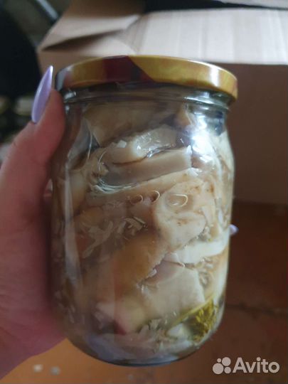 Грибы маринованные