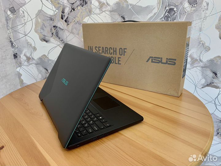 Игровой Asus Ryzen 5 3500U/GTX 1050 4gb