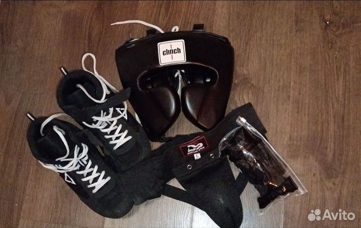 Шлем для бокса; боксерки