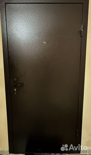 Дверь входная