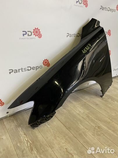 Крыло левое Lexus IS 250