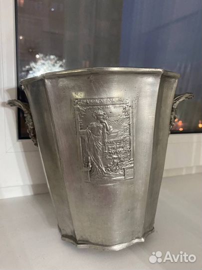 Ведерко для шампанского клеймо