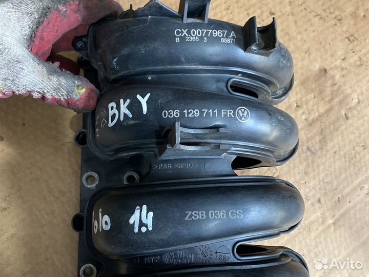 Впускной коллектор в сборе 036129711FR