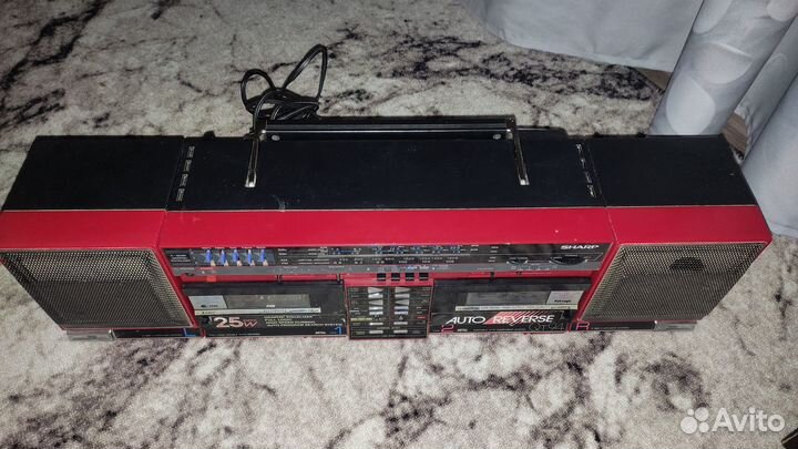 Кассетный магнитофон sharp