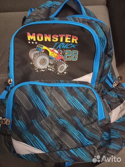 Школьный рюкзак