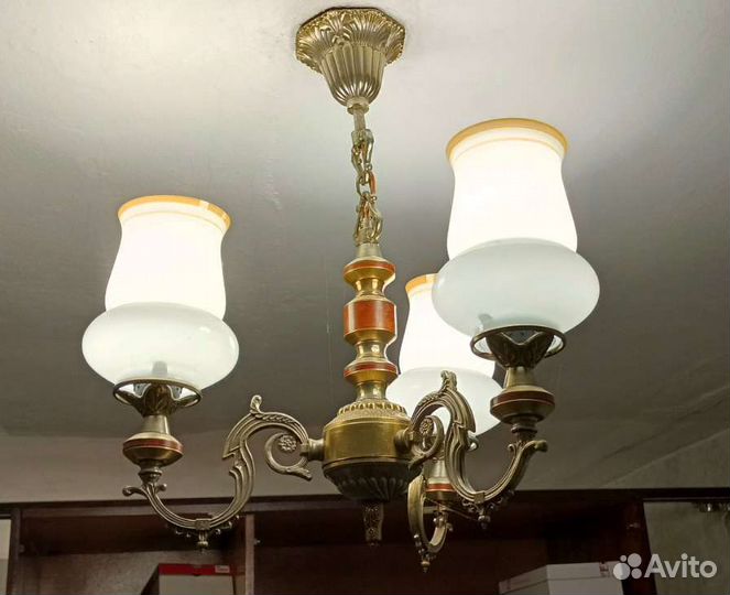 Люстра потолочная бу