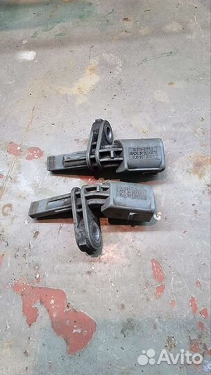 7L0927808B датчик ABS Touareg/ Audi q7