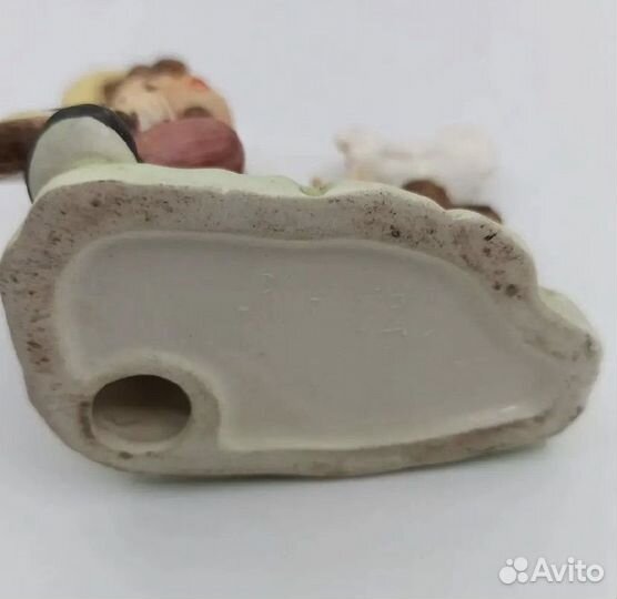 Статуэтка, Англия