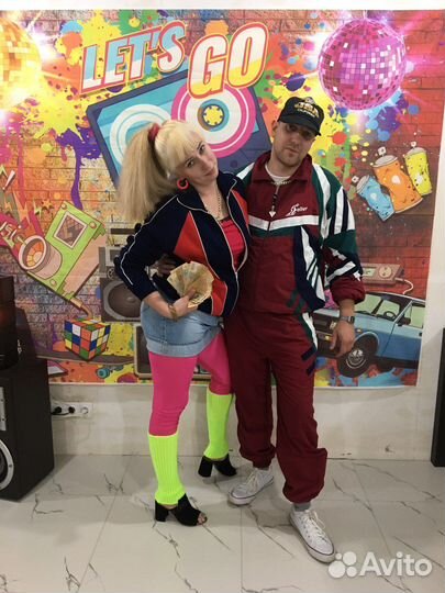 Фотозона для вечеринки 90х