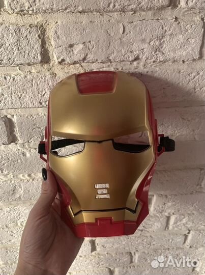 Костюм железного человека с мышцами