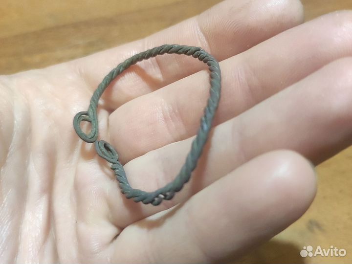 Витой браслет Вятичи 10-12 век